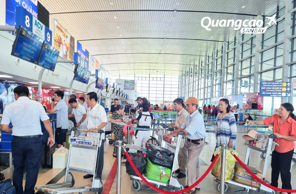 Quảng cáo màn hình LED sân bay Cát Bi tại khu vực check-in