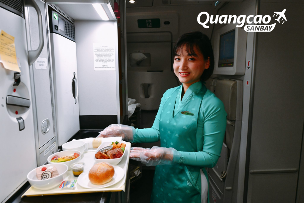 Thực đơn các món ăn trên máy bay Vietnam Airlines phong phú