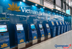 Chọn chỗ ngồi tại kiosk Vietnam Airlines đặt tại sân bay