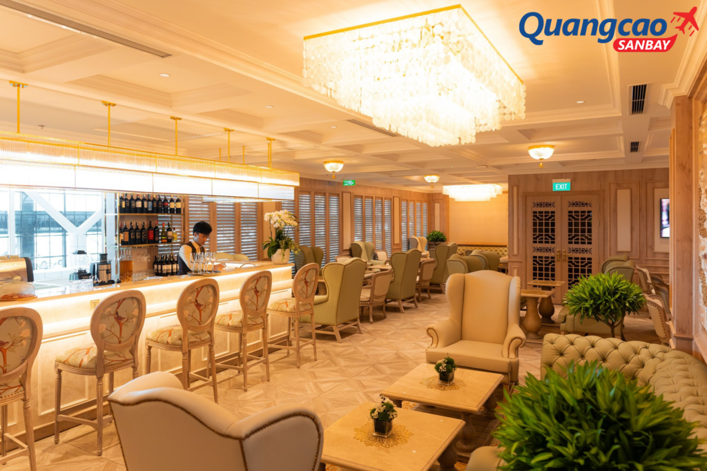 Phòng chờ Sông Hồng tại sân bay quốc tế Nội Bài