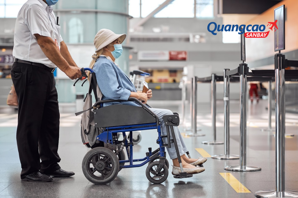 Liên hệ với Vietnam Airlines trước 24-48h nếu cần xe lăn sử dụng tại sân bay