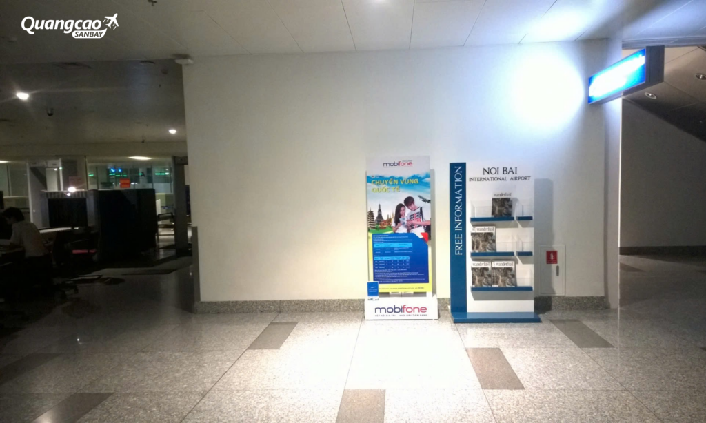 Standee advertising