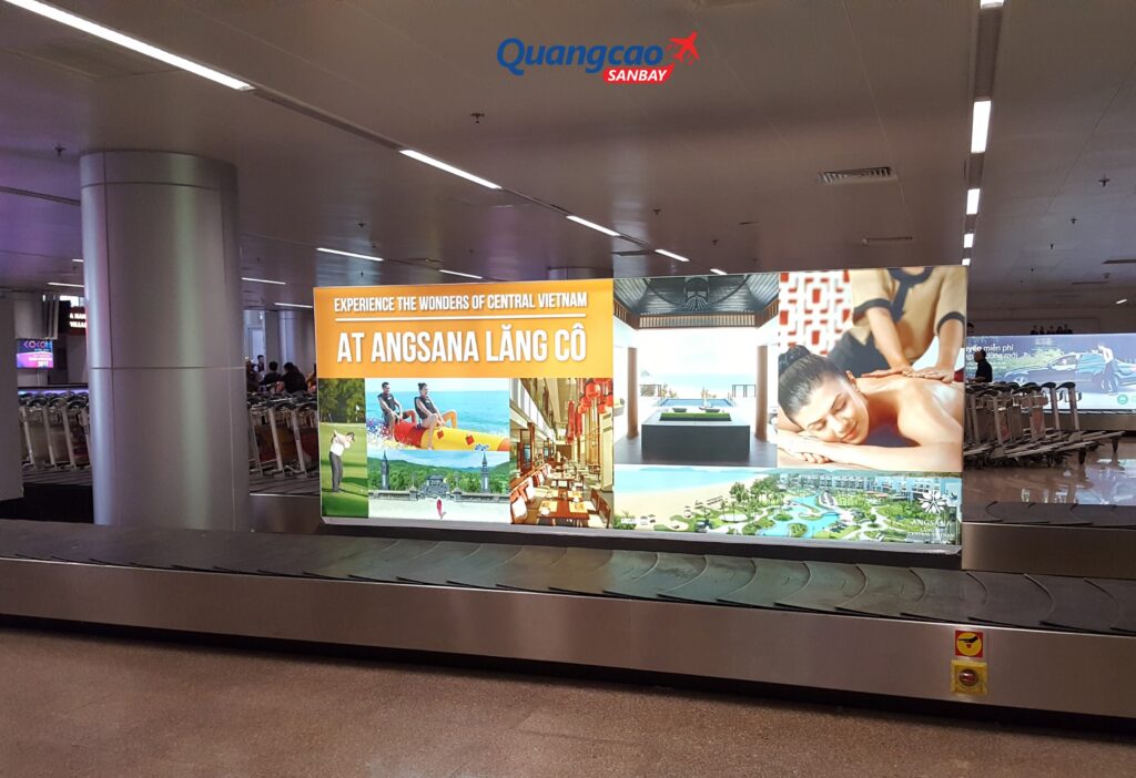 Domestic terminal advertising at Da Nang Airport with lightbox