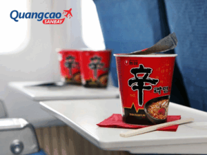 Lưu ý quan trọng khi mang mì tôm đi máy bay