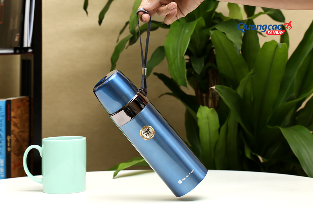 Quy định mang bình giữ nhiệt lên máy bay có sự khác nhau giữa các chuyến bay nội địa và quốc tế