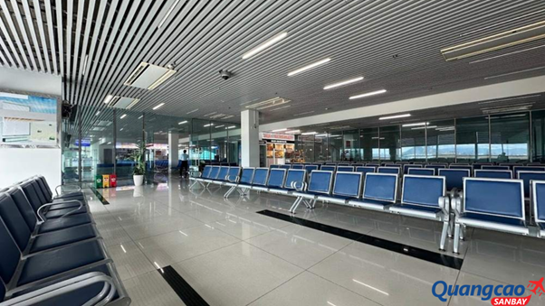 Waiting area at Tuy Hoa airport
