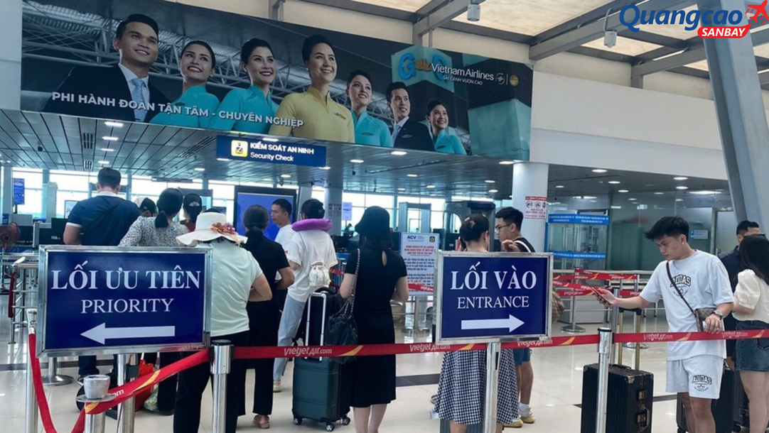 LED screen advertising