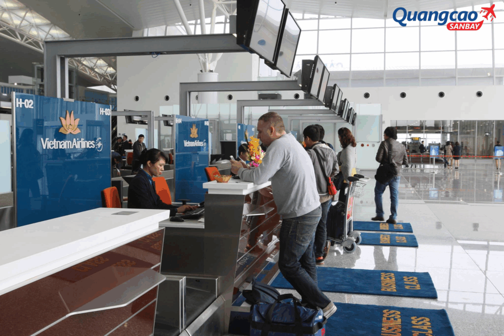 Benefits of investing in advertising at Buon Ma Thuot Airport