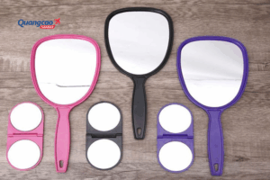 Gương soi có được mang lên máy bay không? Quy định cụ thể