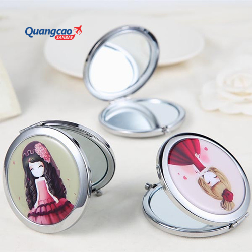 Gương gập mini khung kim loại, phù hợp mang xách tay nếu không có cạnh sắc nhọn