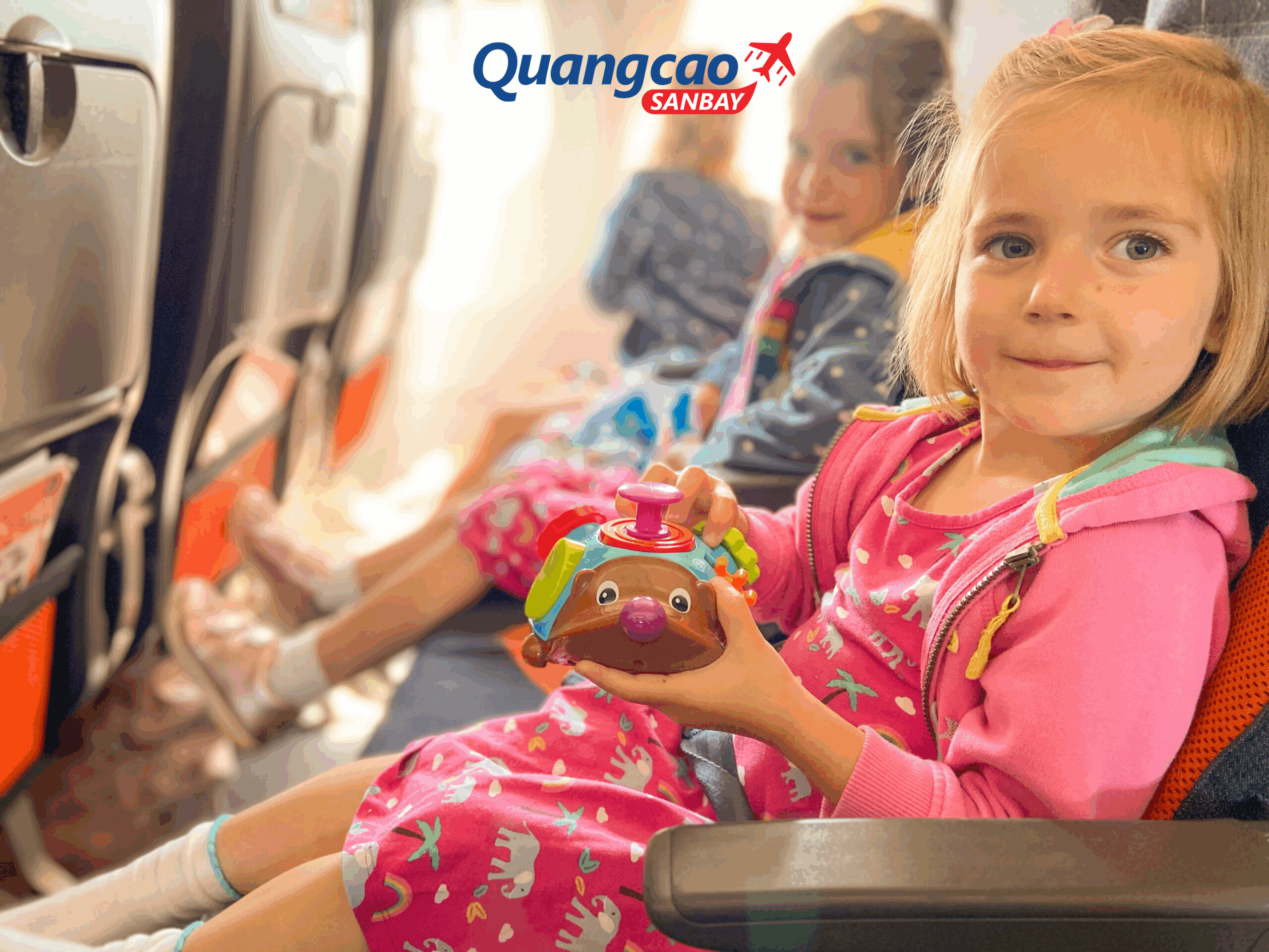Giải đáp đồ chơi trẻ em có được mang lên máy bay không?