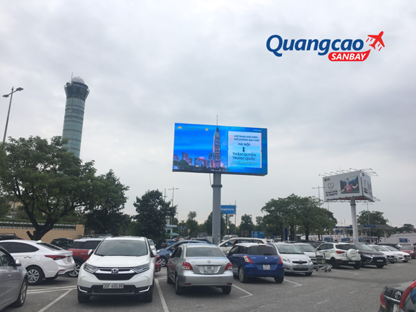 Quảng cáo sân bay cho khu đô thị trên billboard pano