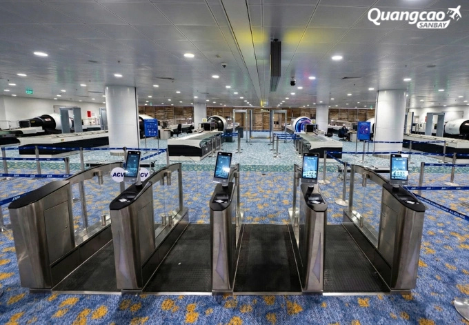 Kiểm tra an ninh tại nhà ga hành khách