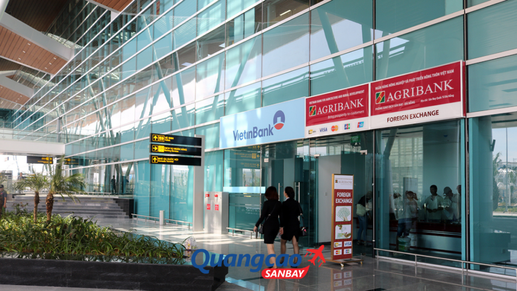 Quảng cáo sân bay là gì?